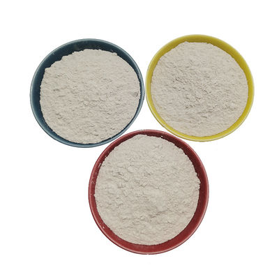 Aceitação da amostra de bentonita de sódio em pó branco para perfuração