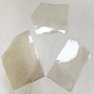 Folha de Mica de Rubí de Moscovite Irregular de Transporte para Microondas Com 0,4-0,6 de CaO