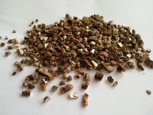 Vermiculita de ouro ou prata expandida para jardinagem e paisagismo