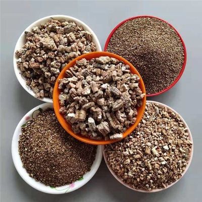Vermiculita de prata leve 1-3mm/2-4mm/3-6mm/5-8mm China Manufacturer